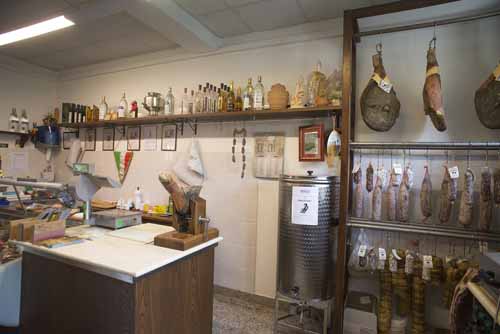 punto vendita Frantoio Mazzarrini 2